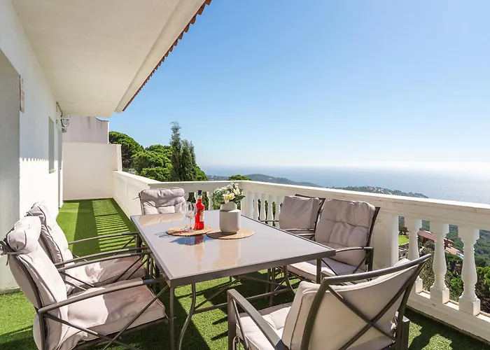 Villa Blanca Amazing Views Lloret de Mar